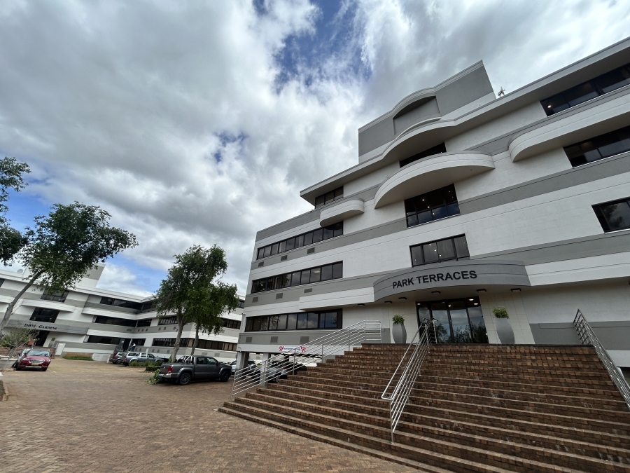 To Let commercial Property for Rent in Mowbray Western Cape